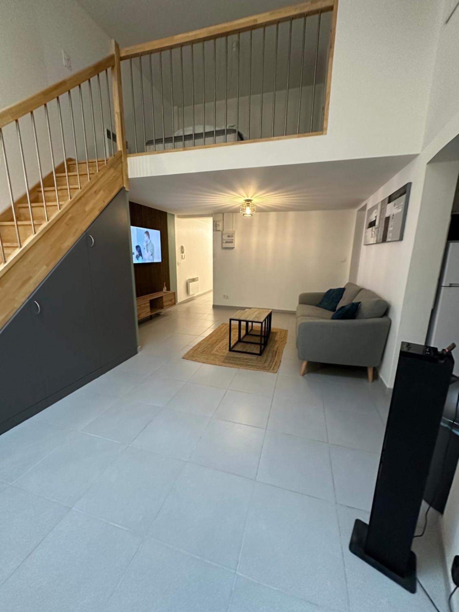 Appartement Le 58 - Loft Robespierre à Reims Extérieur photo