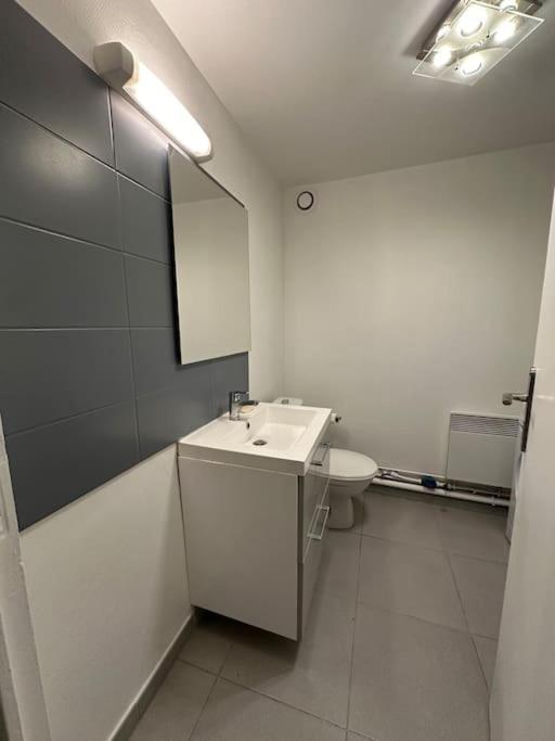 Appartement Le 58 - Loft Robespierre à Reims Extérieur photo