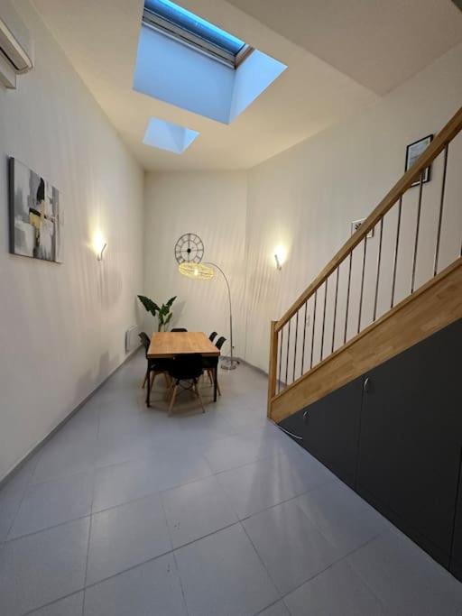 Appartement Le 58 - Loft Robespierre à Reims Extérieur photo